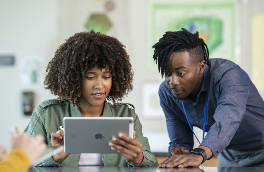 Get Apple support from Mac & More Solutions