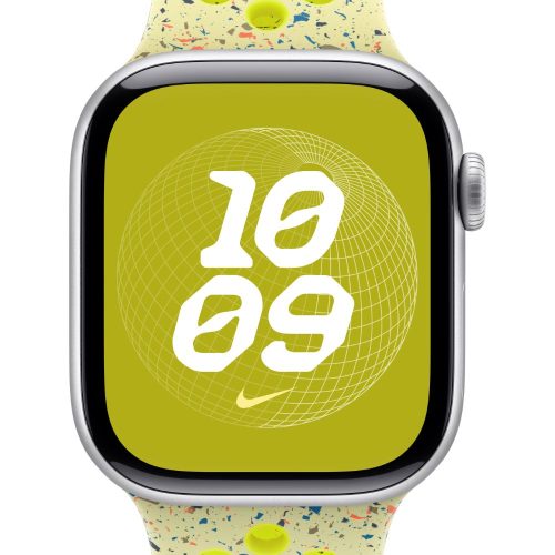 Get 40mm Volt Splash Nike Sport Band from Mac & More Solutions - Apple Authorized Resellers in Africa. Call ‪‪‪‪+254700288144‬‬‬‬ or email sales@mac-more.com.